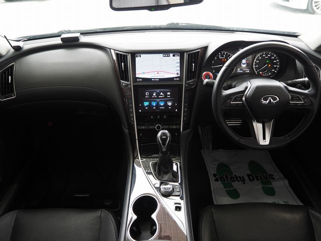 SKYLINE HYBRID 4WD