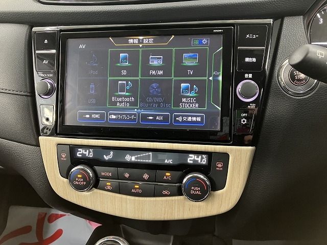 X-TRAIL 4WD