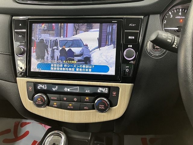 X-TRAIL 4WD