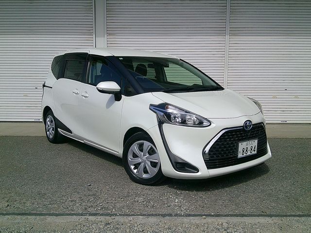 SIENTA HYBRID