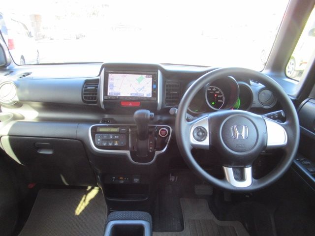 N BOX