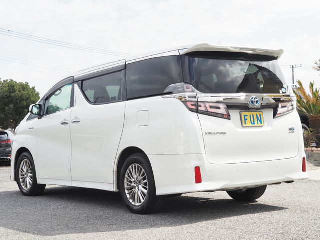VELLFIRE HYBRID 4WD