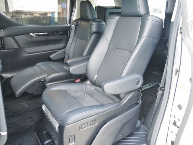 VELLFIRE HYBRID 4WD