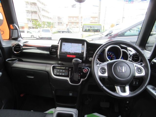 N-BOX CUSTOM