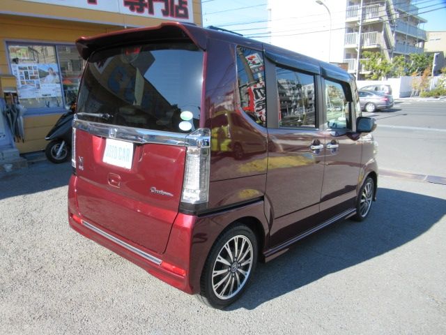 N-BOX CUSTOM