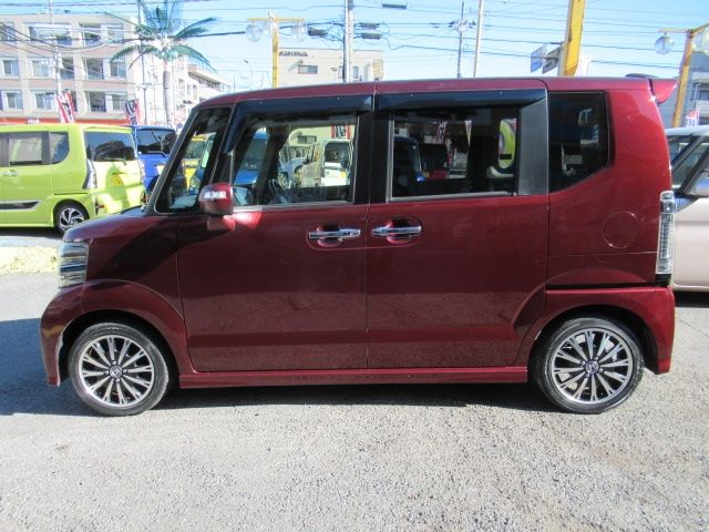 N-BOX CUSTOM