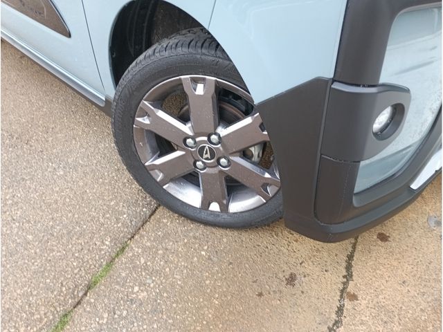 TANTO FAN CROSS 4WD