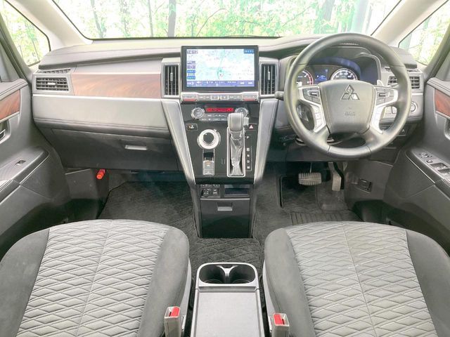 DELICA D:5 4WD