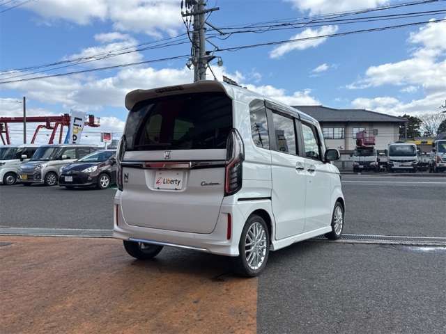 N BOX CUSTOM