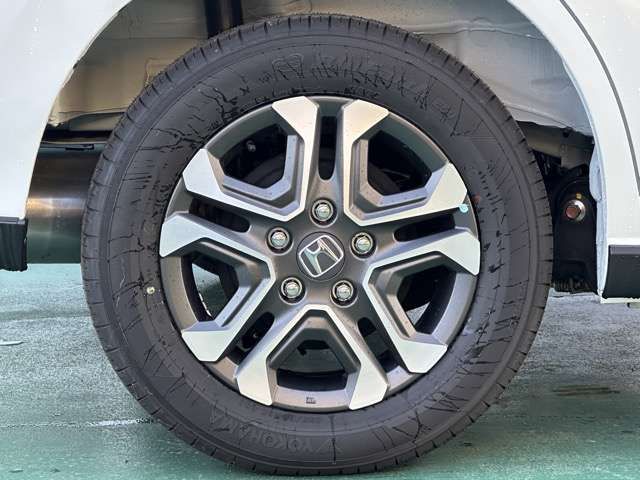 FREED 4WD