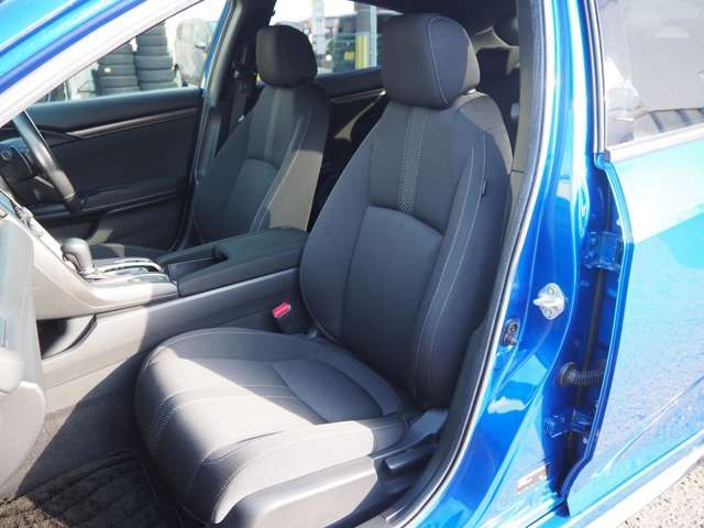 CIVIC hatchback