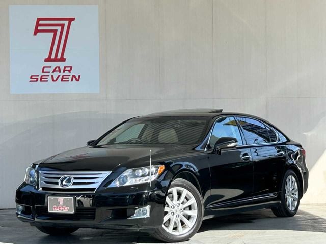 LEXUS LS600hL