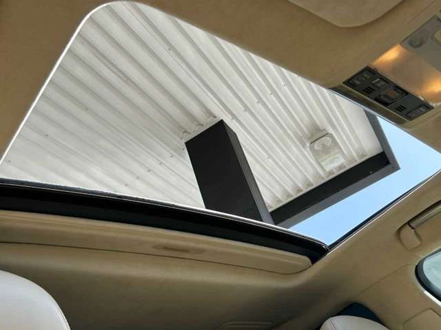 LEXUS LS600hL