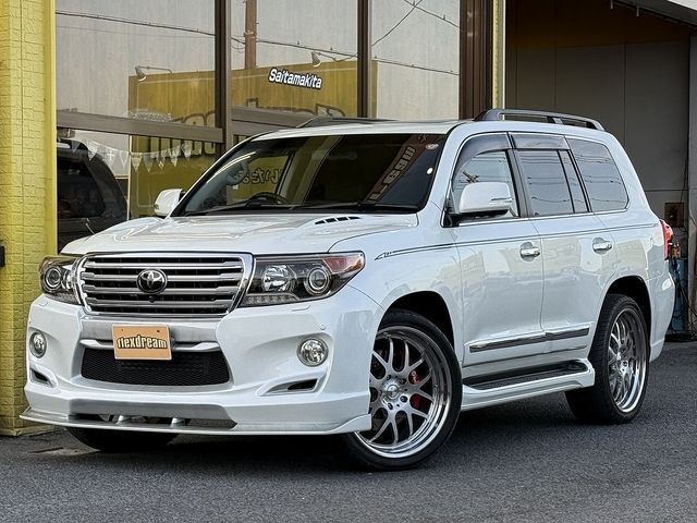 LANDCRUISER wagon