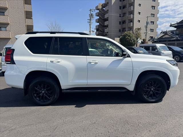 LANDCRUISER PRADO