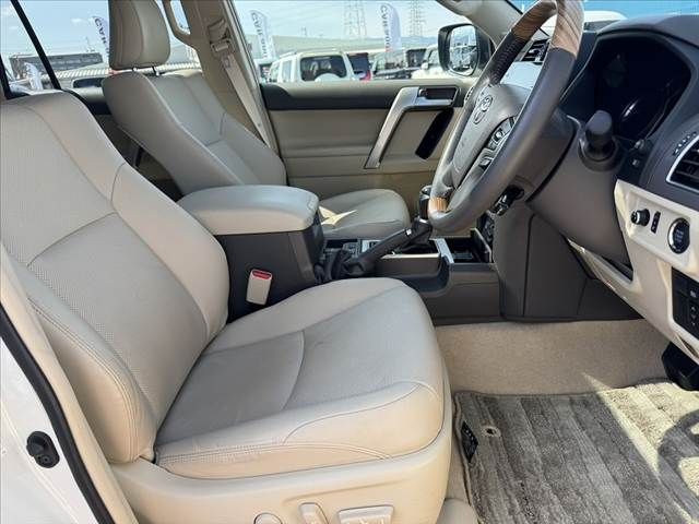 LANDCRUISER PRADO