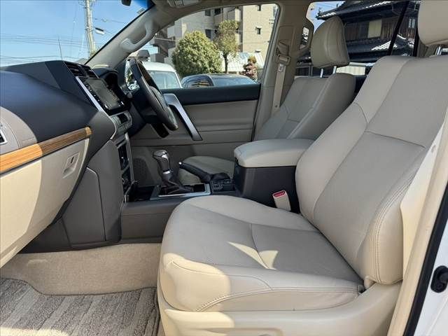 LANDCRUISER PRADO