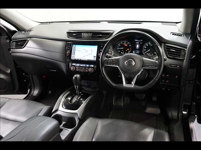 X-TRAIL 2WD