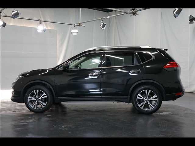X-TRAIL 2WD