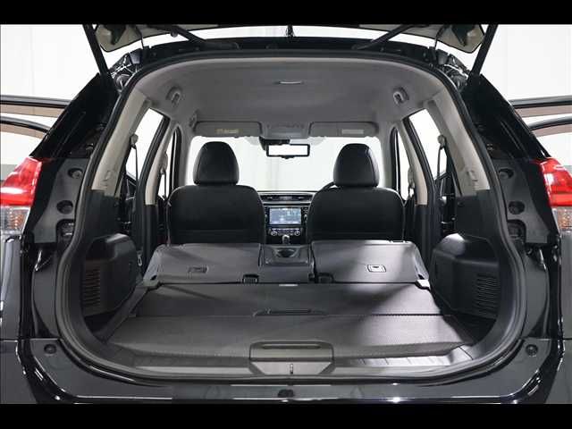 X-TRAIL 2WD
