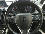 CROWN sedan hybrid 4WD