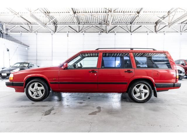 VOLVO 940 ESTATE
