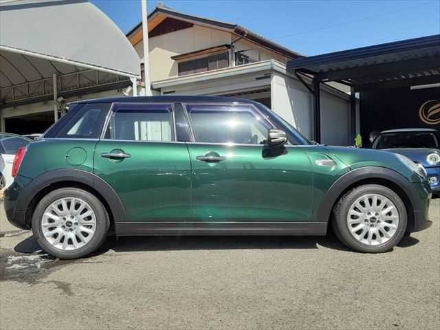 BMW MINI COOPER 5DOOR