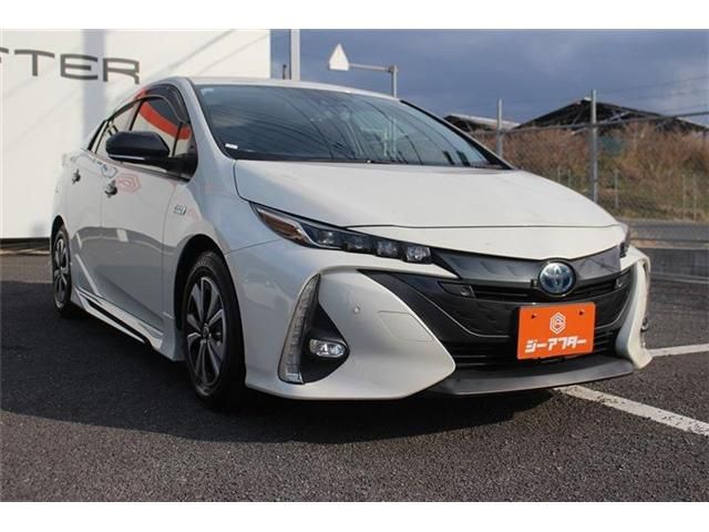 PRIUS PHV