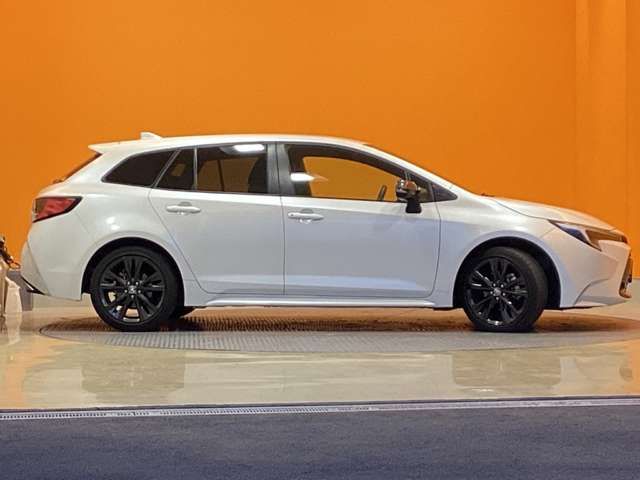 COROLLA TOURING HYBRID
