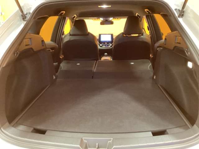 COROLLA TOURING HYBRID