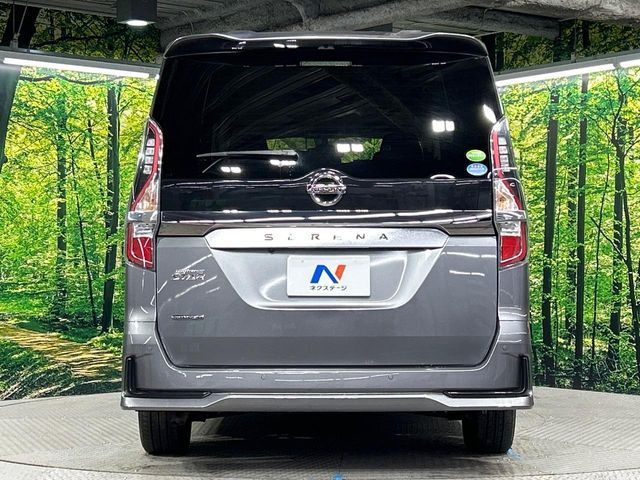 SERENA  S-HYBRID 4WD