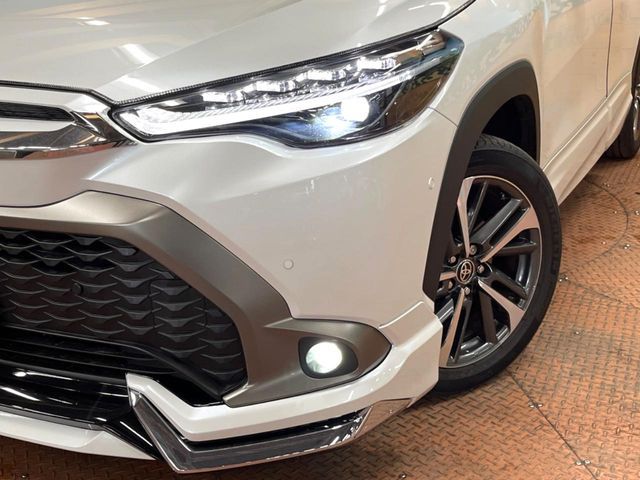 COROLLA CROSS HYBRID