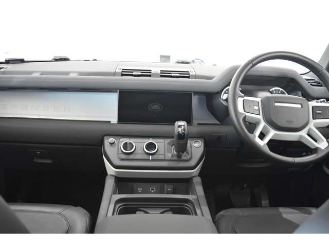 ROVER DEFENDER