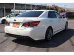CROWN sedan hybrid