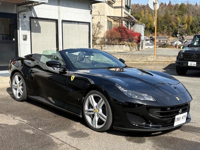 FERRARI Portofino