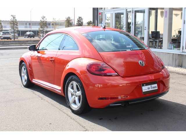 VOLKSWAGEN The BEETLE