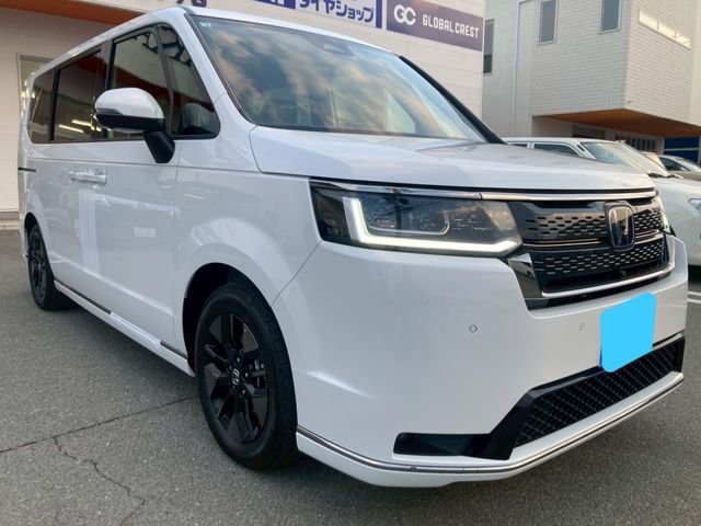STEPWAGON e:HEV SPADA