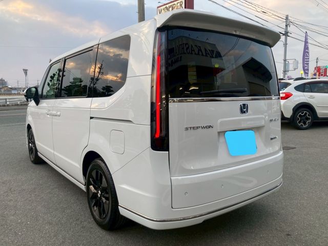 STEPWAGON e:HEV SPADA