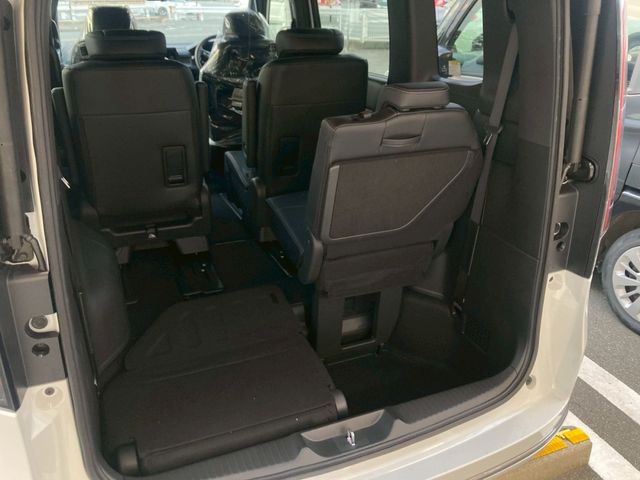 STEPWAGON e:HEV SPADA