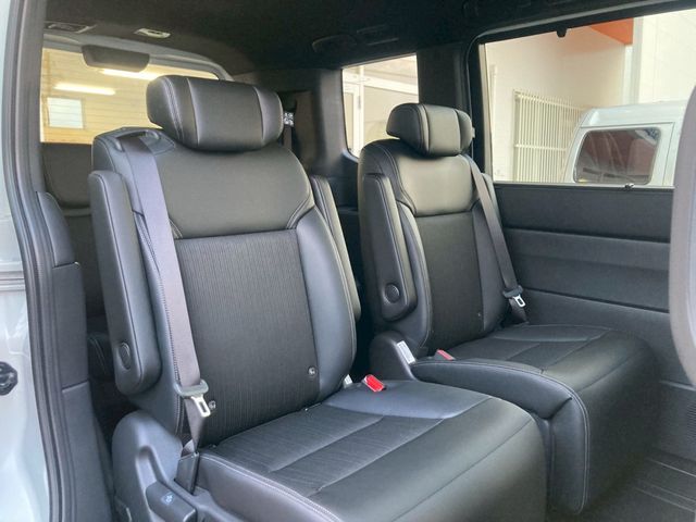 STEPWAGON e:HEV SPADA
