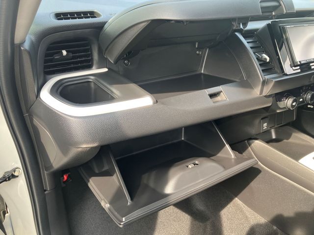 FIT e:HEV 4WD