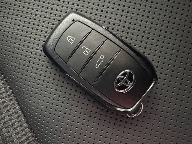 COROLLA CROSS HYBRID