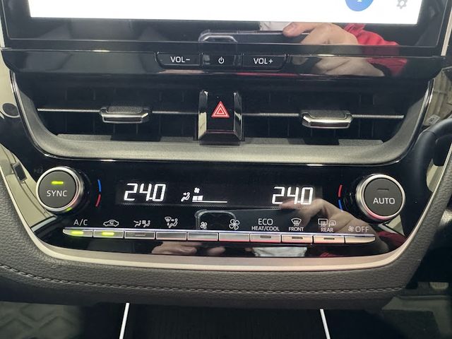 COROLLA CROSS HYBRID