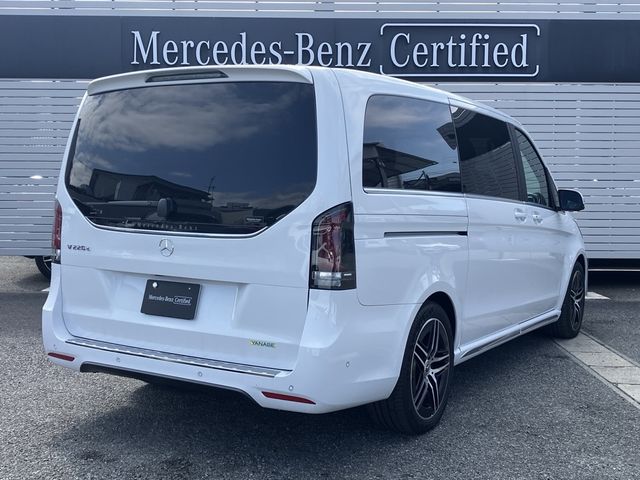 MERCEDES BENZ V class