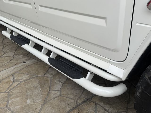 HUMMER H2