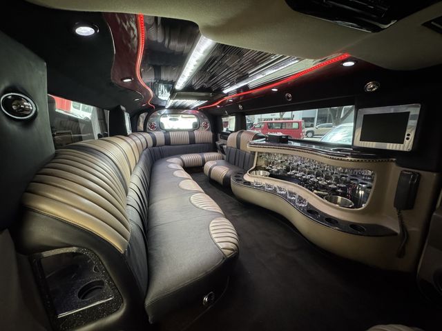 HUMMER H2