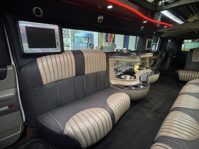 HUMMER H2