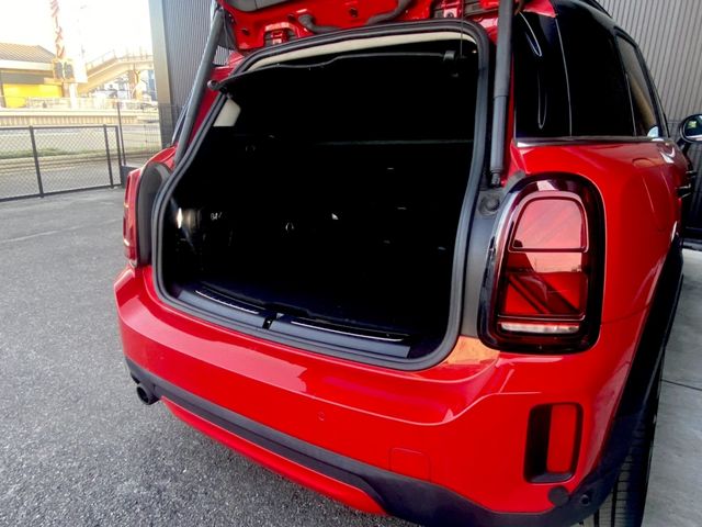 MINI COOPER SE CROSSOVER