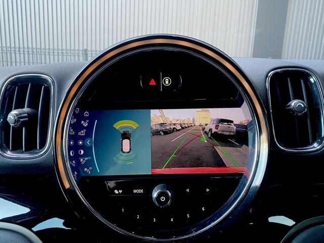 MINI COOPER SE CROSSOVER