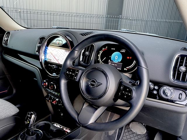 MINI COOPER D CROSSOVER